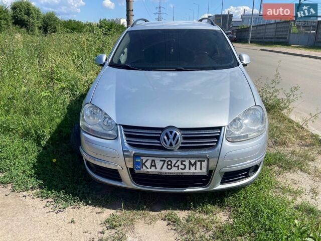 Сірий Фольксваген Гольф, об'ємом двигуна 1.6 л та пробігом 243 тис. км за 1999 $, фото 1 на Automoto.ua