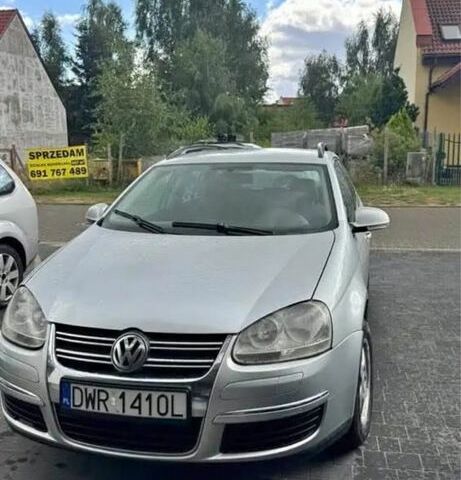 Серый Фольксваген Гольф, объемом двигателя 1.9 л и пробегом 400 тыс. км за 3250 $, фото 1 на Automoto.ua