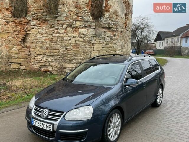 Серый Фольксваген Гольф, объемом двигателя 1.4 л и пробегом 221 тыс. км за 5300 $, фото 1 на Automoto.ua