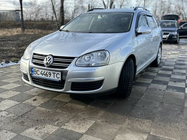 Серый Фольксваген Гольф, объемом двигателя 1.9 л и пробегом 275 тыс. км за 6800 $, фото 1 на Automoto.ua