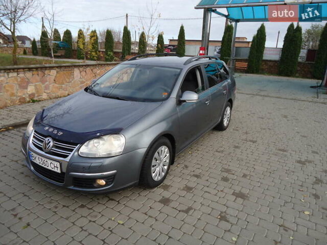 Серый Фольксваген Гольф, объемом двигателя 1.9 л и пробегом 290 тыс. км за 5600 $, фото 1 на Automoto.ua