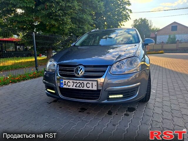 Серый Фольксваген Гольф, объемом двигателя 1.9 л и пробегом 252 тыс. км за 6200 $, фото 1 на Automoto.ua