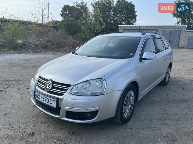 Сірий Фольксваген Гольф, об'ємом двигуна 1.39 л та пробігом 177 тис. км за 5850 $, фото 1 на Automoto.ua