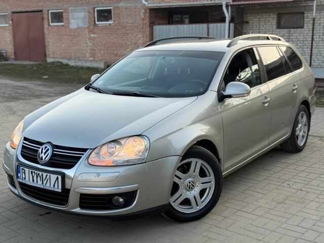 Серый Фольксваген Гольф, объемом двигателя 0 л и пробегом 234 тыс. км за 3599 $, фото 1 на Automoto.ua