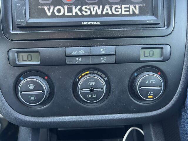 Серый Фольксваген Гольф, объемом двигателя 1.9 л и пробегом 280 тыс. км за 5500 $, фото 1 на Automoto.ua