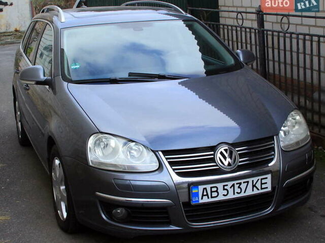 Серый Фольксваген Гольф, объемом двигателя 1.97 л и пробегом 257 тыс. км за 7500 $, фото 1 на Automoto.ua
