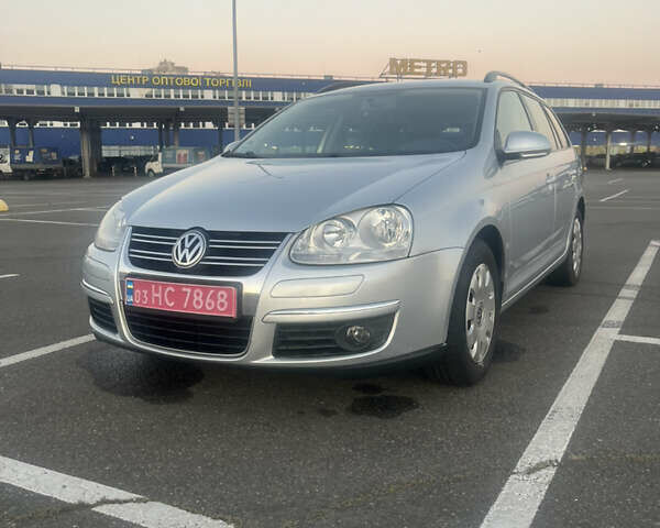 Сірий Фольксваген Гольф, об'ємом двигуна 1.9 л та пробігом 245 тис. км за 6699 $, фото 1 на Automoto.ua