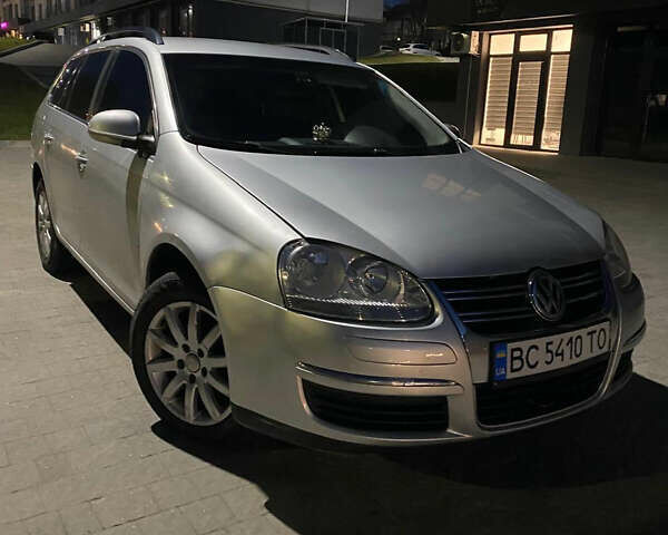 Сірий Фольксваген Гольф, об'ємом двигуна 1.9 л та пробігом 260 тис. км за 5600 $, фото 1 на Automoto.ua