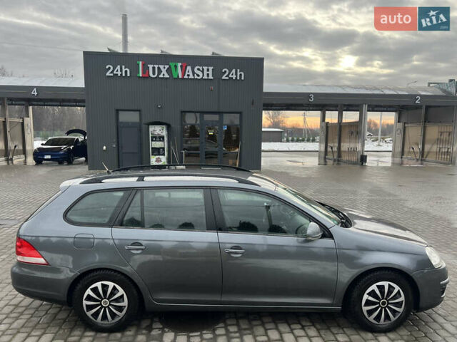 Серый Фольксваген Гольф, объемом двигателя 1.9 л и пробегом 351 тыс. км за 6000 $, фото 1 на Automoto.ua
