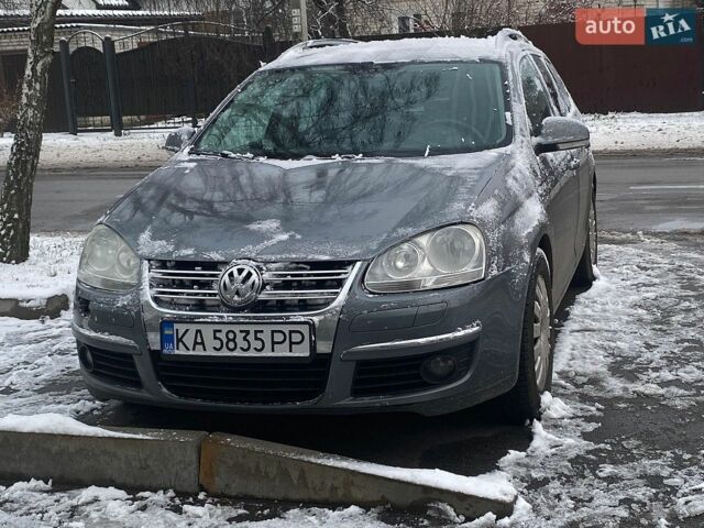 Серый Фольксваген Гольф, объемом двигателя 1.39 л и пробегом 280 тыс. км за 4700 $, фото 1 на Automoto.ua