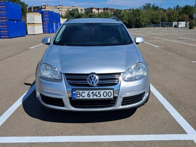 Сірий Фольксваген Гольф, об'ємом двигуна 1.6 л та пробігом 260 тис. км за 6300 $, фото 1 на Automoto.ua