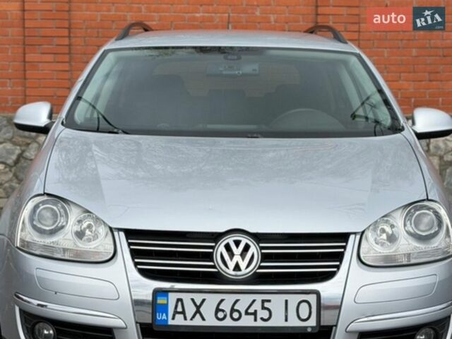 Сірий Фольксваген Гольф, об'ємом двигуна 1.6 л та пробігом 179 тис. км за 5400 $, фото 1 на Automoto.ua