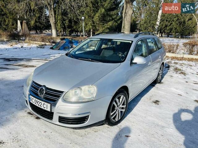 Сірий Фольксваген Гольф, об'ємом двигуна 1.9 л та пробігом 246 тис. км за 7300 $, фото 1 на Automoto.ua