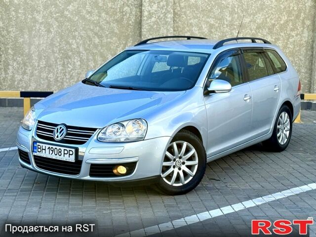 Серый Фольксваген Гольф, объемом двигателя 1.4 л и пробегом 206 тыс. км за 6900 $, фото 1 на Automoto.ua