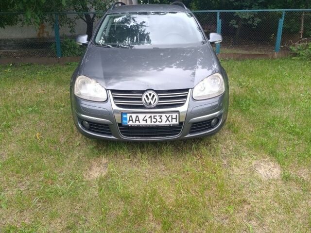 Серый Фольксваген Гольф, объемом двигателя 1.9 л и пробегом 216 тыс. км за 6061 $, фото 1 на Automoto.ua