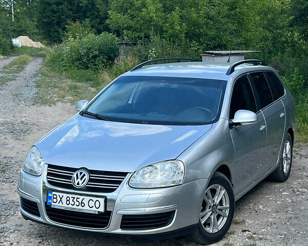 Серый Фольксваген Гольф, объемом двигателя 1.9 л и пробегом 260 тыс. км за 5200 $, фото 1 на Automoto.ua