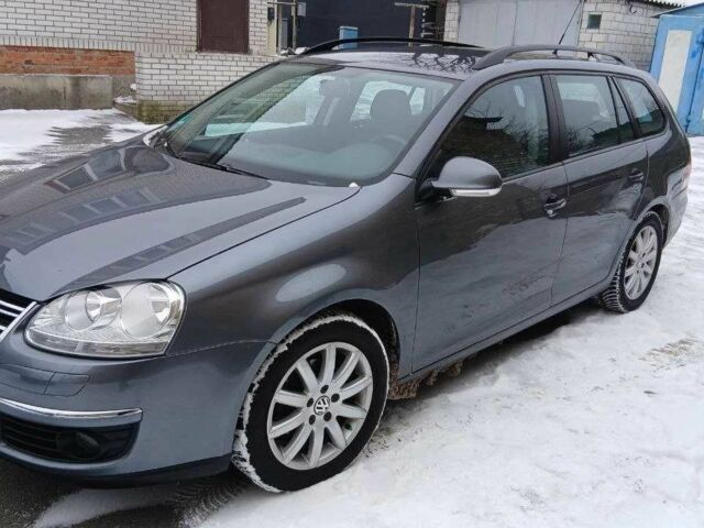 Серый Фольксваген Гольф, объемом двигателя 1.6 л и пробегом 240 тыс. км за 6900 $, фото 1 на Automoto.ua