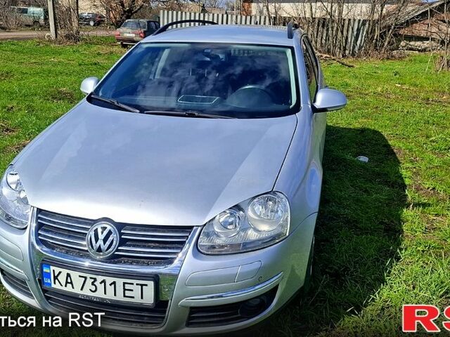 Серый Фольксваген Гольф, объемом двигателя 1.4 л и пробегом 289 тыс. км за 5200 $, фото 1 на Automoto.ua