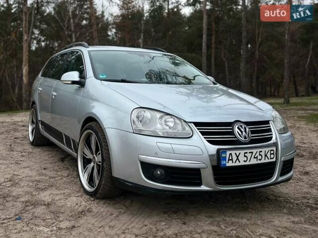 Серый Фольксваген Гольф, объемом двигателя 1.4 л и пробегом 208 тыс. км за 5500 $, фото 1 на Automoto.ua