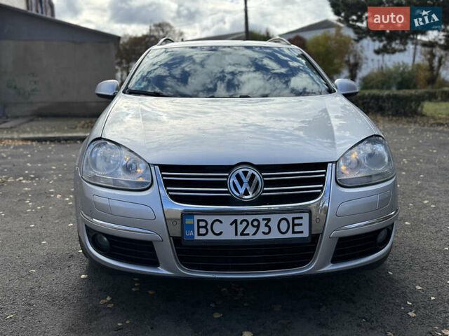 Серый Фольксваген Гольф, объемом двигателя 1.9 л и пробегом 343 тыс. км за 6600 $, фото 1 на Automoto.ua