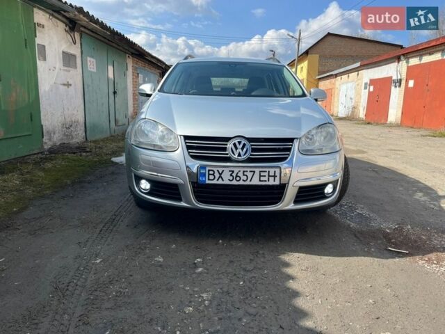 Серый Фольксваген Гольф, объемом двигателя 1.6 л и пробегом 210 тыс. км за 6666 $, фото 1 на Automoto.ua