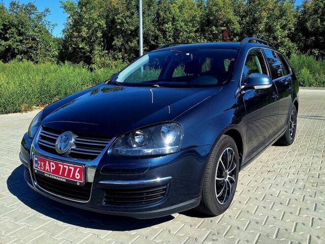Сірий Фольксваген Гольф, об'ємом двигуна 1.4 л та пробігом 240 тис. км за 6000 $, фото 1 на Automoto.ua