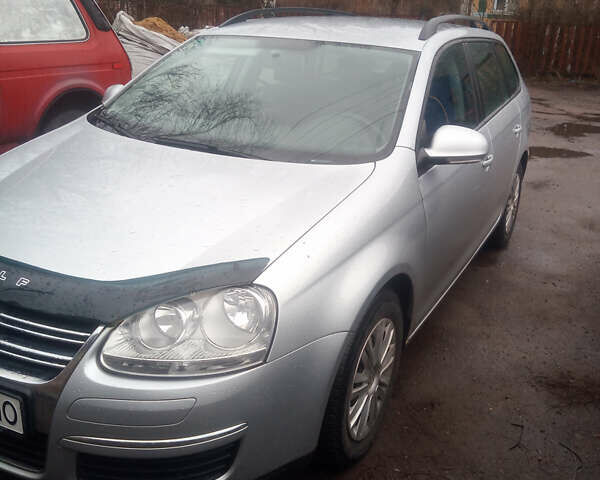 Серый Фольксваген Гольф, объемом двигателя 1.6 л и пробегом 260 тыс. км за 5999 $, фото 1 на Automoto.ua