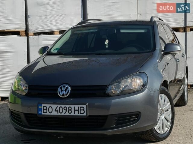 Серый Фольксваген Гольф, объемом двигателя 1.6 л и пробегом 145 тыс. км за 7299 $, фото 1 на Automoto.ua