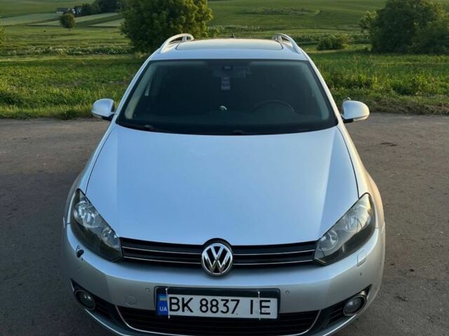 Серый Фольксваген Гольф, объемом двигателя 2 л и пробегом 320 тыс. км за 7500 $, фото 1 на Automoto.ua