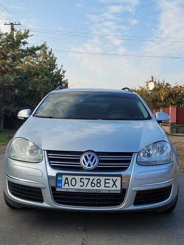 Сірий Фольксваген Гольф, об'ємом двигуна 1.4 л та пробігом 245 тис. км за 5700 $, фото 1 на Automoto.ua