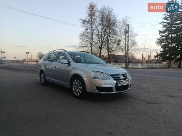 Сірий Фольксваген Гольф, об'ємом двигуна 1.4 л та пробігом 196 тис. км за 6499 $, фото 1 на Automoto.ua