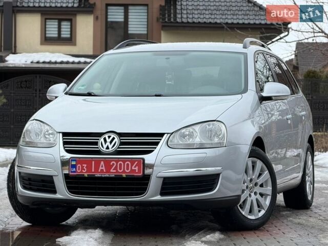 Сірий Фольксваген Гольф, об'ємом двигуна 1.6 л та пробігом 201 тис. км за 6399 $, фото 1 на Automoto.ua