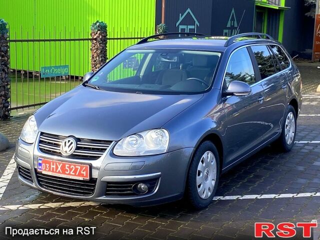 Сірий Фольксваген Гольф, об'ємом двигуна 1.6 л та пробігом 231 тис. км за 6100 $, фото 1 на Automoto.ua