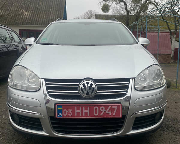 Серый Фольксваген Гольф, объемом двигателя 1.4 л и пробегом 208 тыс. км за 6250 $, фото 1 на Automoto.ua