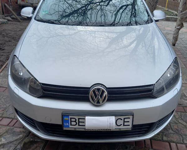 Серый Фольксваген Гольф, объемом двигателя 1.6 л и пробегом 240 тыс. км за 7300 $, фото 1 на Automoto.ua