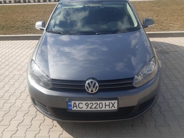 Серый Фольксваген Гольф, объемом двигателя 1.6 л и пробегом 275 тыс. км за 8500 $, фото 1 на Automoto.ua