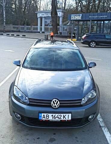 Сірий Фольксваген Гольф, об'ємом двигуна 1.6 л та пробігом 240 тис. км за 7800 $, фото 1 на Automoto.ua