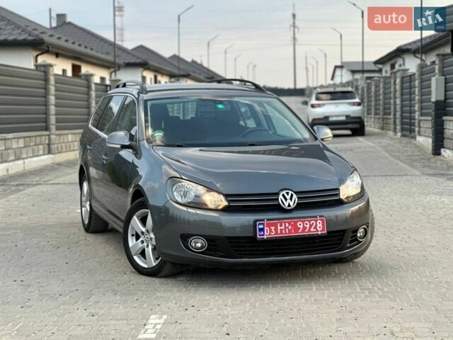 Серый Фольксваген Гольф, объемом двигателя 2 л и пробегом 264 тыс. км за 9200 $, фото 1 на Automoto.ua