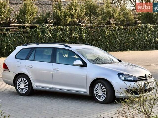 Серый Фольксваген Гольф, объемом двигателя 1.6 л и пробегом 240 тыс. км за 8200 $, фото 1 на Automoto.ua