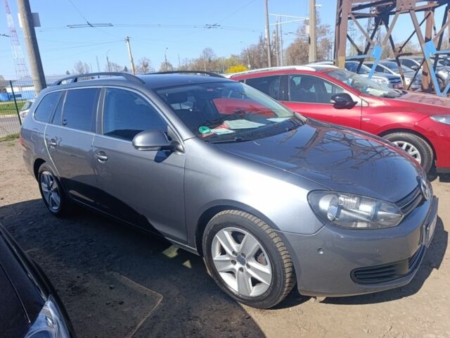 Сірий Фольксваген Гольф, об'ємом двигуна 1 л та пробігом 220 тис. км за 6550 $, фото 1 на Automoto.ua