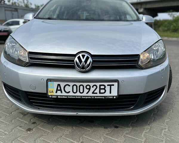 Серый Фольксваген Гольф, объемом двигателя 1.6 л и пробегом 188 тыс. км за 7999 $, фото 1 на Automoto.ua