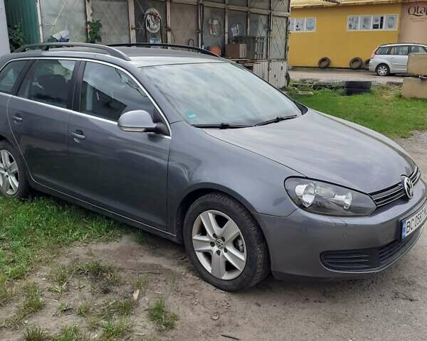 Серый Фольксваген Гольф, объемом двигателя 1.39 л и пробегом 228 тыс. км за 5900 $, фото 1 на Automoto.ua