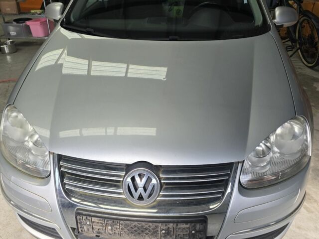 Сірий Фольксваген Гольф, об'ємом двигуна 0 л та пробігом 156 тис. км за 10260 $, фото 1 на Automoto.ua