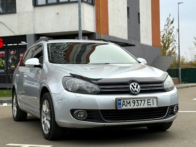 Сірий Фольксваген Гольф, об'ємом двигуна 1.6 л та пробігом 292 тис. км за 7700 $, фото 1 на Automoto.ua