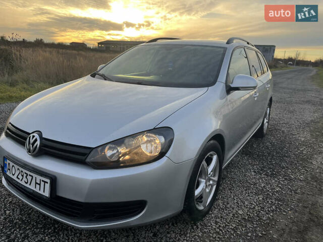 Серый Фольксваген Гольф, объемом двигателя 1.6 л и пробегом 338 тыс. км за 6900 $, фото 1 на Automoto.ua