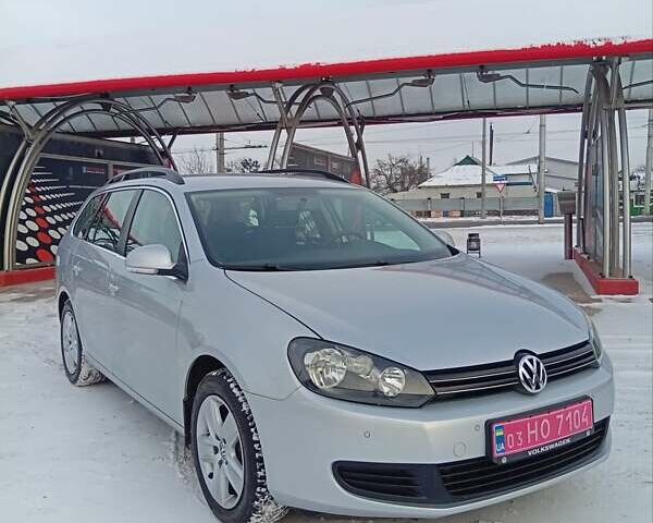 Серый Фольксваген Гольф, объемом двигателя 1.39 л и пробегом 179 тыс. км за 6799 $, фото 1 на Automoto.ua