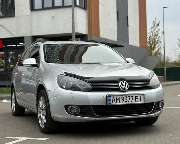 Сірий Фольксваген Гольф, об'ємом двигуна 1.6 л та пробігом 291 тис. км за 7700 $, фото 1 на Automoto.ua