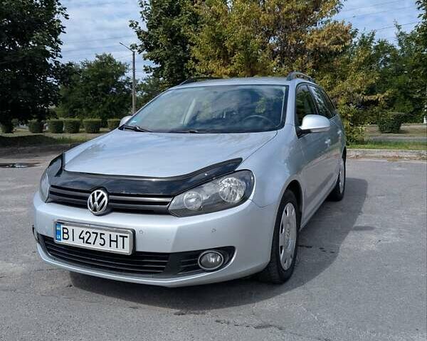 Серый Фольксваген Гольф, объемом двигателя 1.6 л и пробегом 312 тыс. км за 7600 $, фото 1 на Automoto.ua