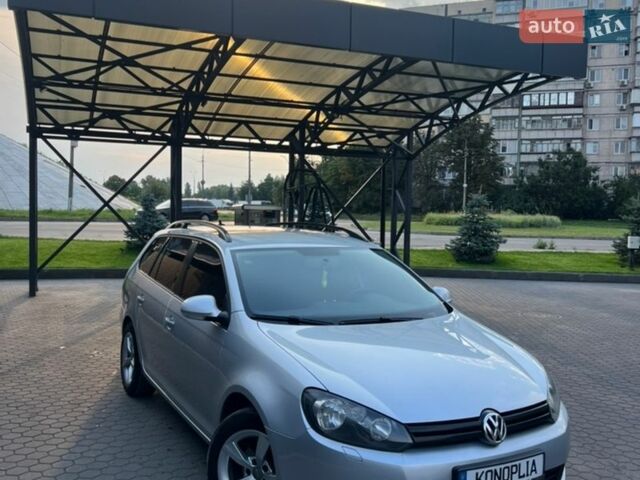 Серый Фольксваген Гольф, объемом двигателя 1.6 л и пробегом 322 тыс. км за 7000 $, фото 1 на Automoto.ua