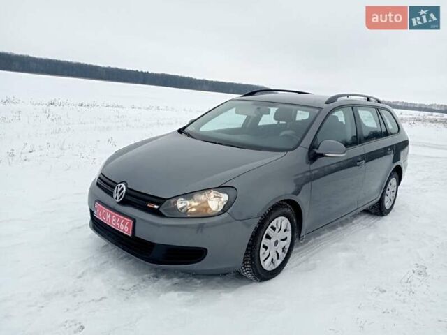Серый Фольксваген Гольф, объемом двигателя 1.6 л и пробегом 211 тыс. км за 7350 $, фото 1 на Automoto.ua